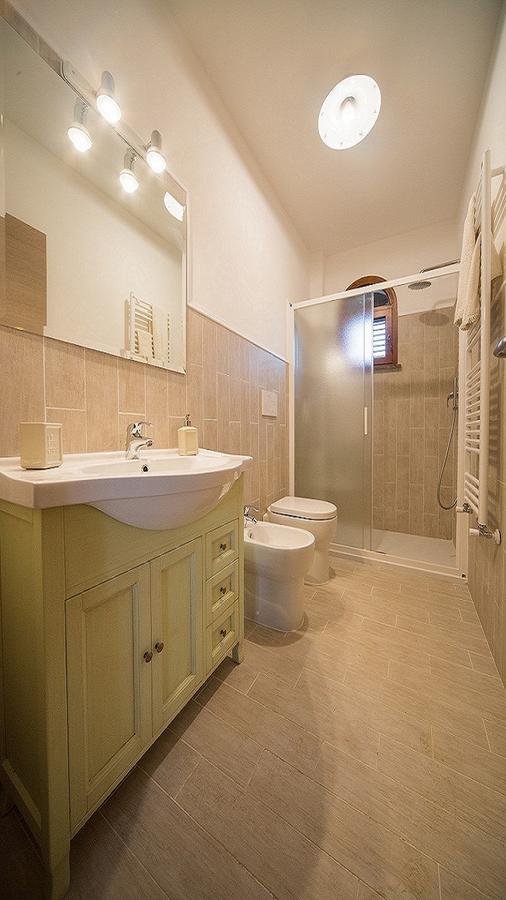 Agriturismo Deni Apartment Cenaia Ngoại thất bức ảnh